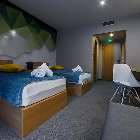 Hotel Safir Bihac Отель Бихач