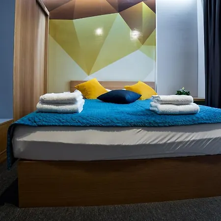Hotel Safir Bihac Отель 4*
