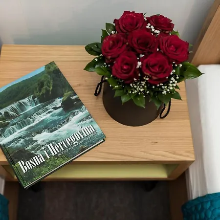 Отель Hotel Safir Bihac Бихач