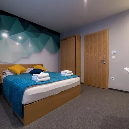 Hotel Safir Bihac Отель 4*