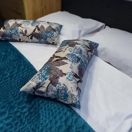 Отель Hotel Safir Bihac 4*