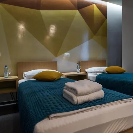 Hotel Safir Bihac فندق 4*