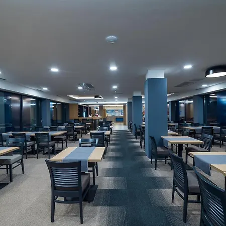 Hotel Safir Bihac Отель