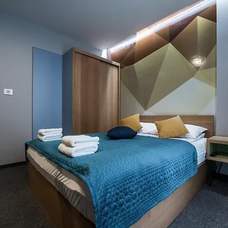 Hotel Safir Bihac Бихач
