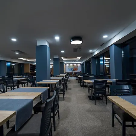 Отель Hotel Safir Bihac