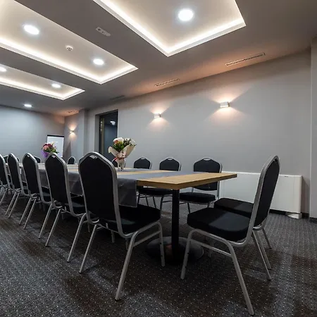Hotel Safir Bihac 4* بيهاتش