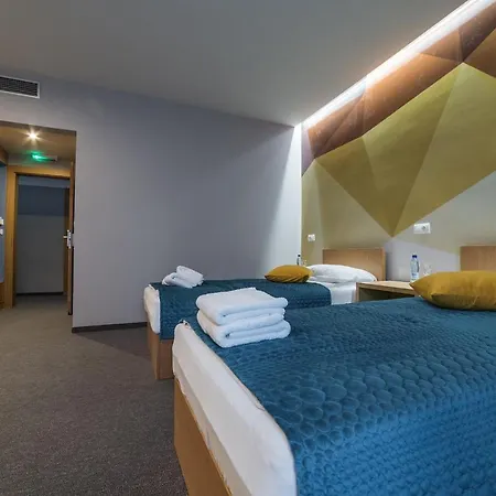Hotel Safir Bihac فندق بيهاتش
